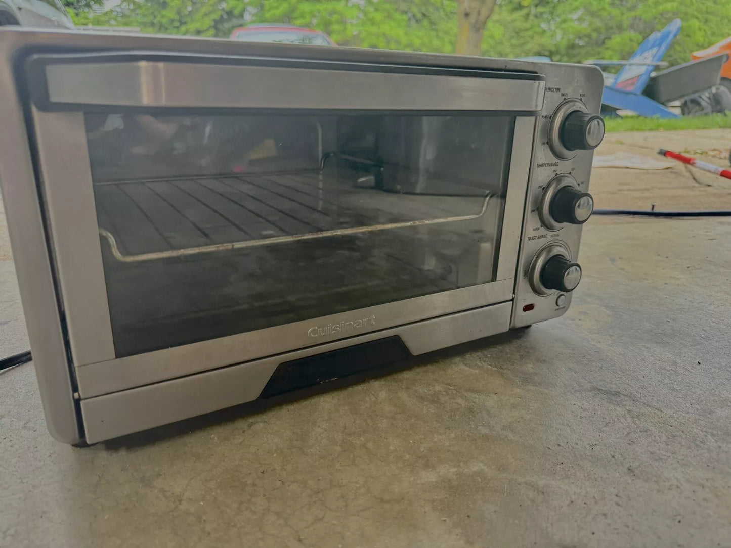 Cuisinart TOB-40N Custom Classic Toaster Oven Broiler, 17 Inch - Black