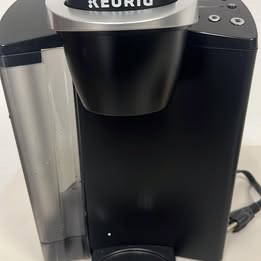 Keurig 48 Oz Black Single Serve Coffee Maker - Brew Your Perfect Cup!