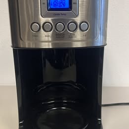 Cuisinart PerfecTemp 14-Cup Programmable Coffeemaker - Perfect Brew Every Time